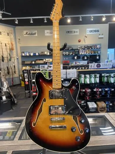 Squier - 037-4590-500